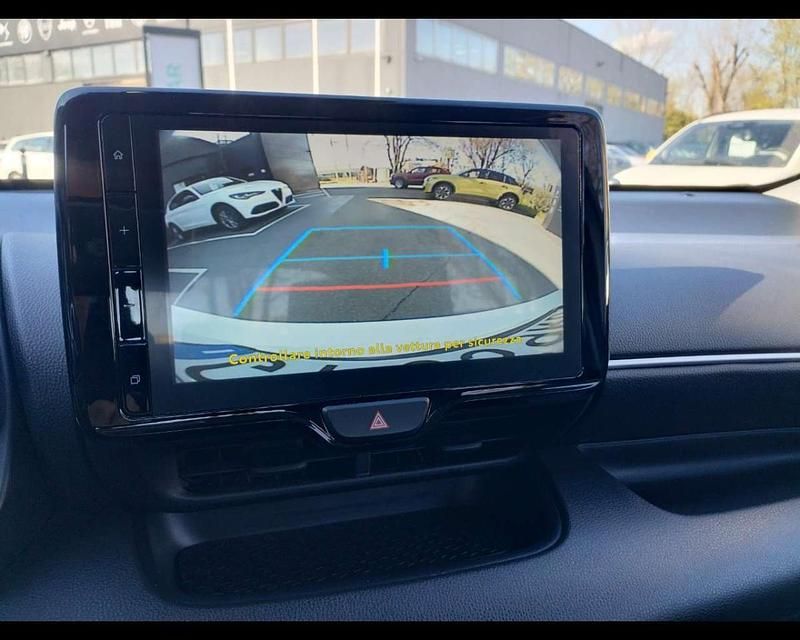 Usata Toyota Yaris Hybrid Active 2025 Bianco Utilitaria