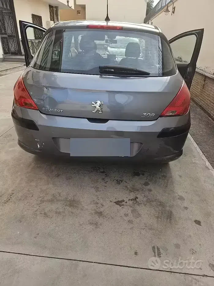 Usata Peugeot 308 90 CV (66 kW) 2009 Grigio Berlina