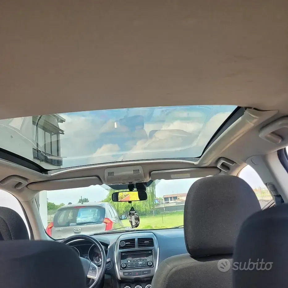 Usata Mitsubishi ASX 116 CV (85 kW) 2013 Marrone SUV