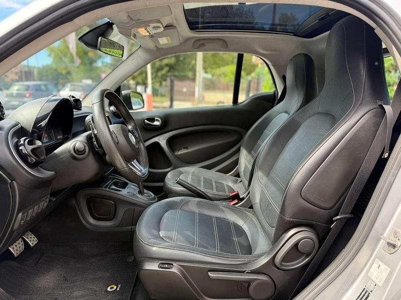 Usata Smart ForTwo Coupé Prime 90 CV (66 kW) 2016 Eda silver met. Utilitaria