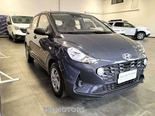 Usata Hyundai i10 Advanced 67 CV (49 kW) 2022 Grigio scuro Utilitaria