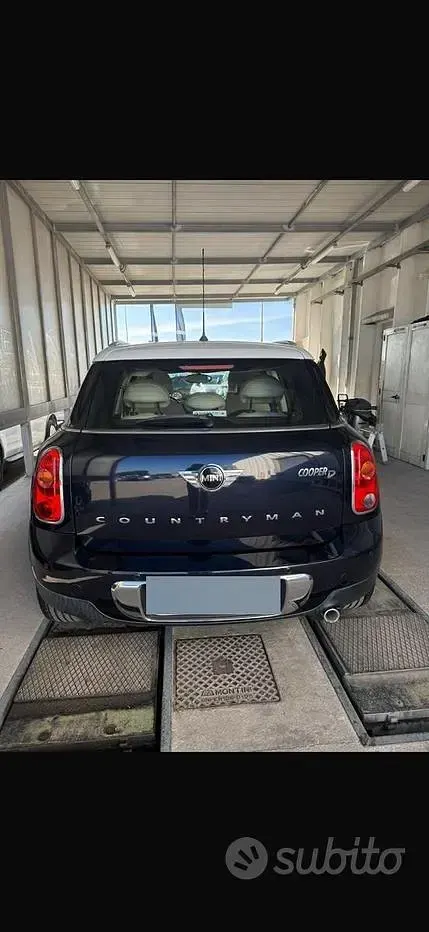 Usata Mini Countryman 111 CV (81 kW) 2013 Bluazzurro SUV
