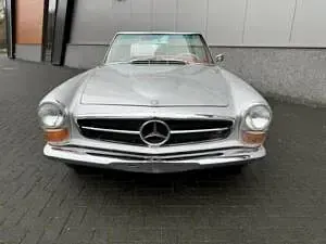 Usata Mercedes 230 150 CV (110 kW) 1965 Argento Cabrio