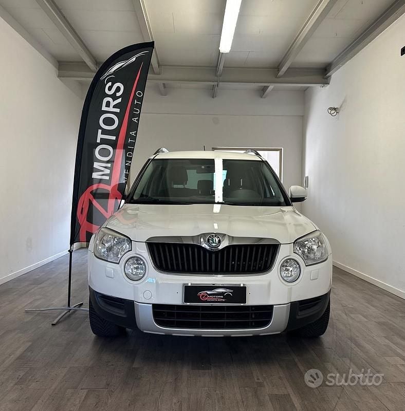 Usata Skoda Yeti Ambition 110 CV (80 kW) 2011 Bianco SUV