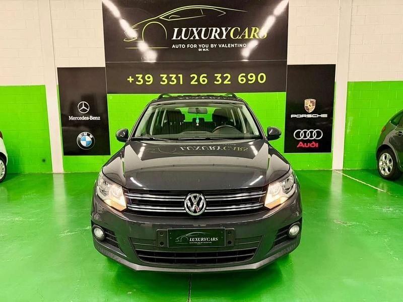 Grigio Usata 2015 VW Tiguan SUV | 11.799 € (Buon prezzo) - Immagine 1/4