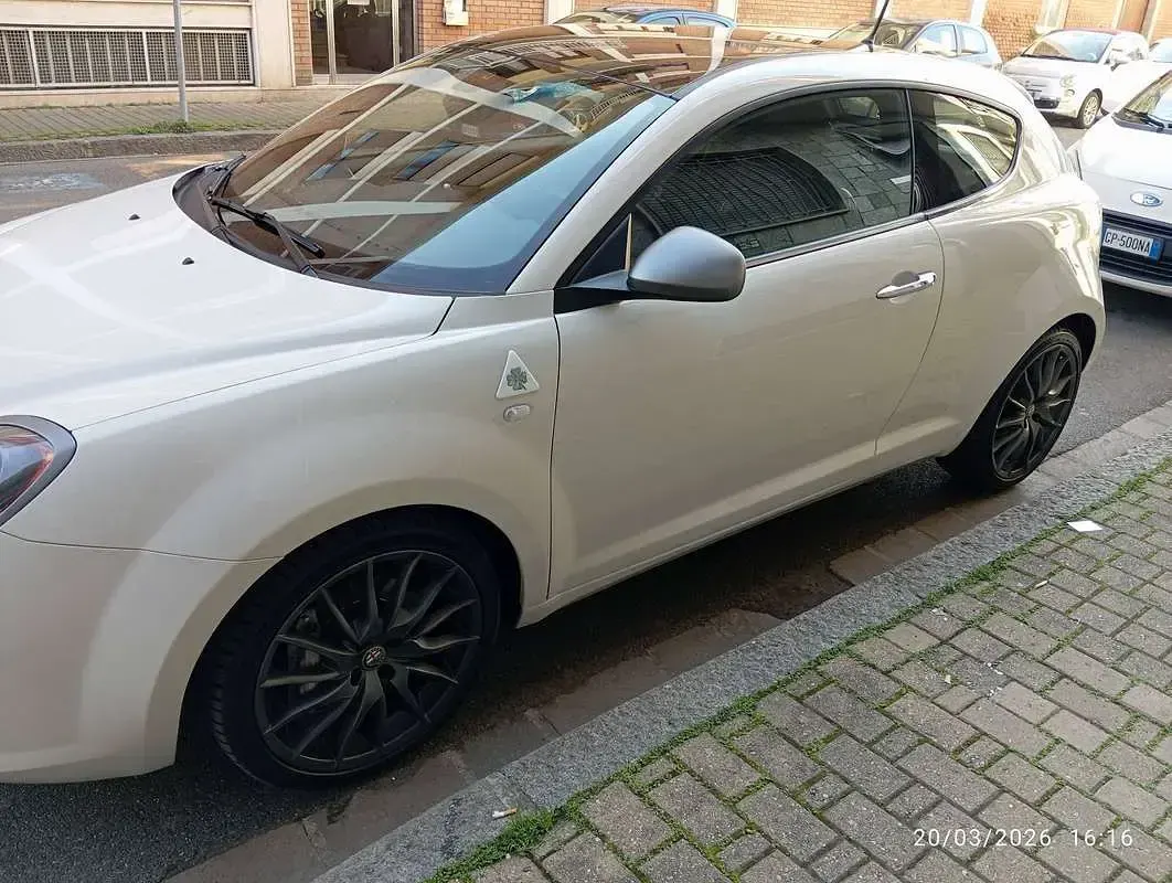 Usata Alfa Romeo MiTo Premium 170 CV (125 kW) 2010 Bianco Utilitaria