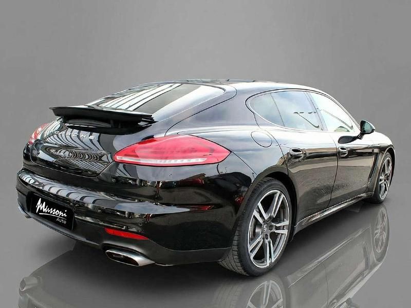 Usata Porsche Panamera 250 CV (183 kW) 2014 Nero met. Utilitaria