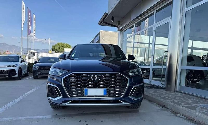 Usata Audi Q5 Sportback Ambiente 204 CV (150 kW) 2022 Blu/azzurro SUV