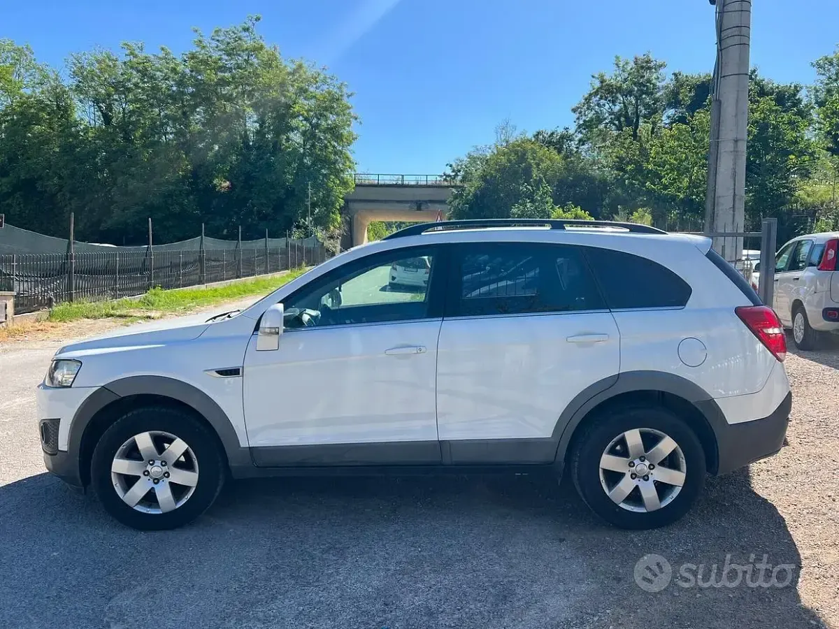 Usata Chevrolet Captiva LTZ 163 CV (119 kW) 2013 Bianco SUV