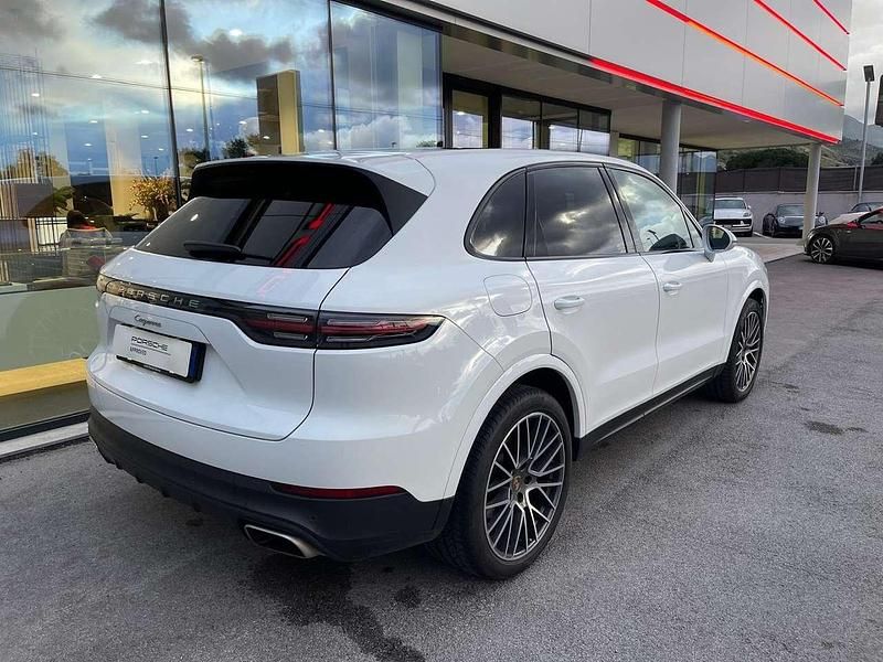 Usata Porsche Cayenne 340 CV (250 kW) 2021 Bianco SUV