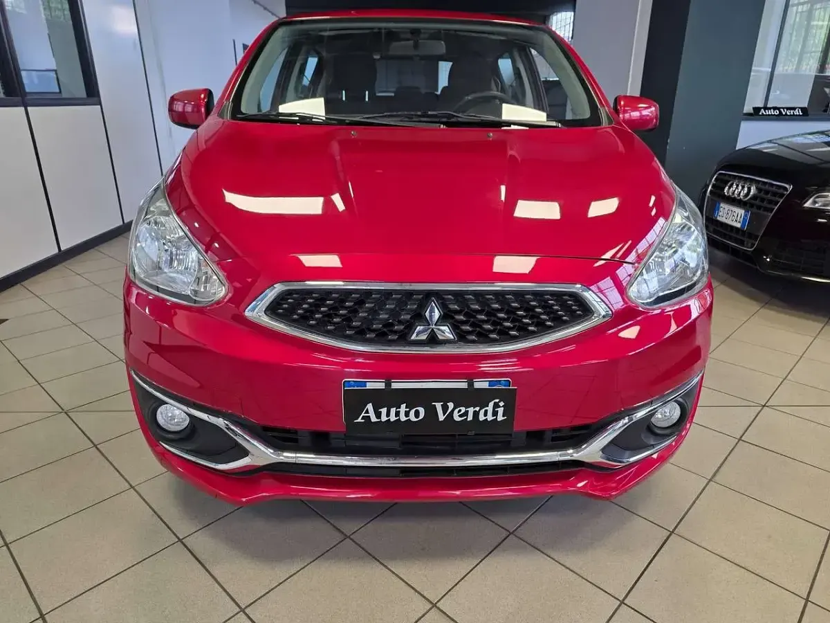 Usata Mitsubishi Space Star 71 CV (52 kW) 2019 Rosso Utilitaria