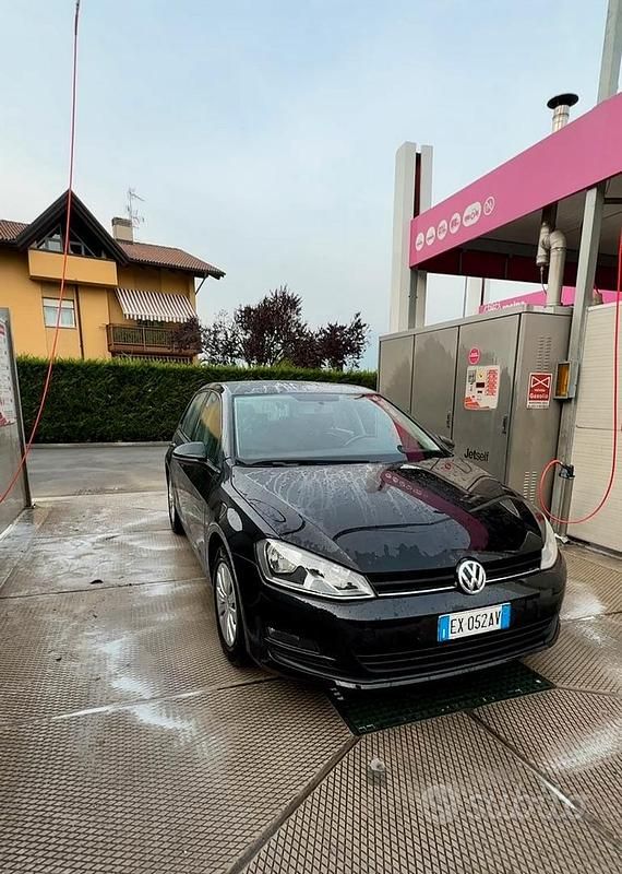 Usata VW Golf VII 90 CV (66 kW) 2014 Nero Berlina