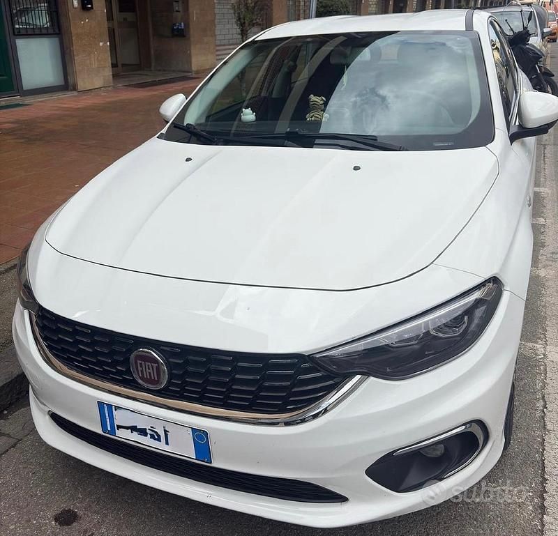 Usata Fiat Tipo S 120 CV (88 kW) 2018 Bianco Station wagon