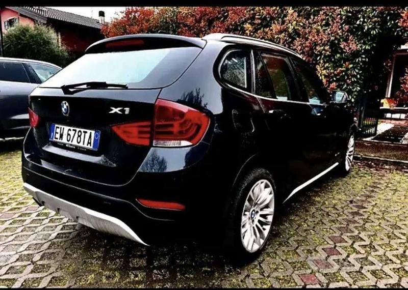 Usata BMW X1 Sport Line 143 CV (105 kW) 2015 Nero SUV