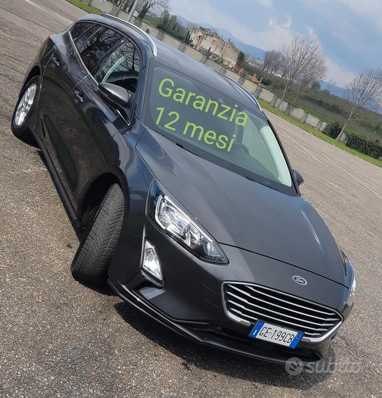 Usata Ford Focus 120 CV (88 kW) 2021 Grigio Station wagon