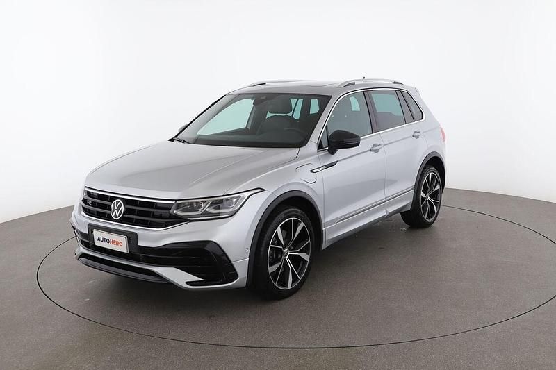 Argento Usata 2022 VW Tiguan R-line SUV | 33.599 € (Buon prezzo) - Immagine 1/3