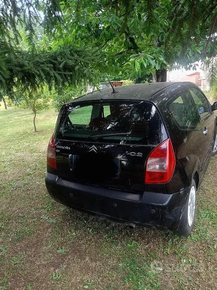 Usata Citroën C2 68 CV (50 kW) 2004 Nero Utilitaria