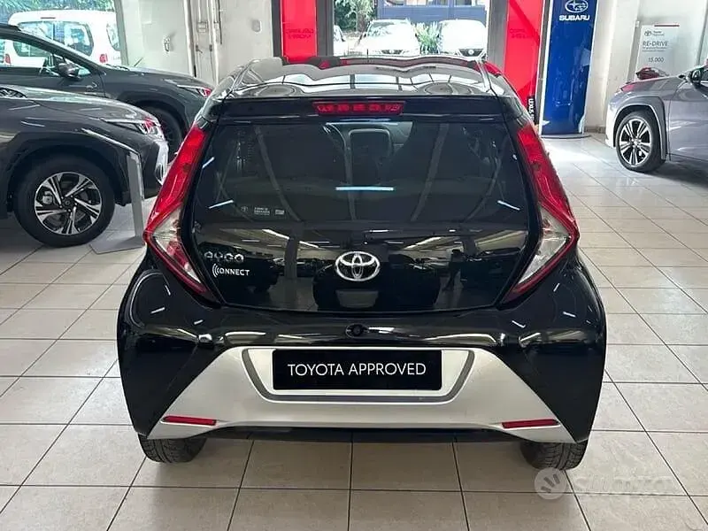 Usata Toyota Aygo Cool 72 CV (52 kW) 2020 Other Utilitaria
