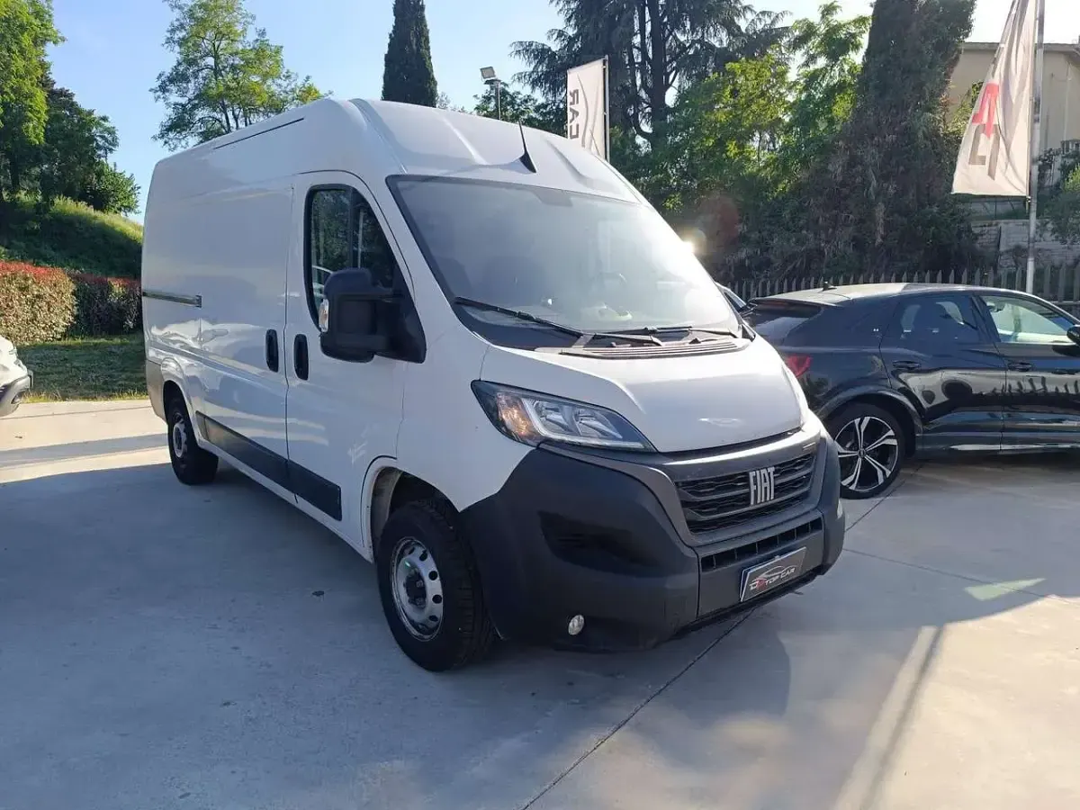 Usata Fiat Ducato 160 CV (117 kW) 2022 Bianco Furgone