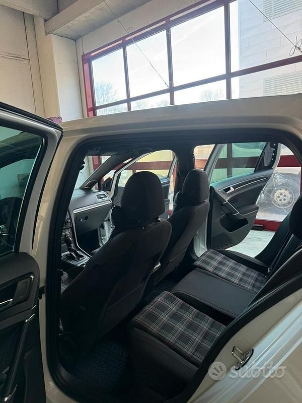 Usata VW Golf VII GTI 2015 Bianco Berlina