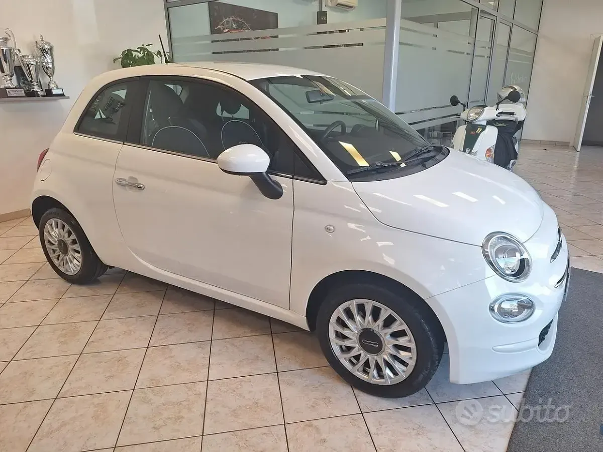 Usata Fiat 500 Lounge 69 CV (50 kW) 2019 Bianco Berlina