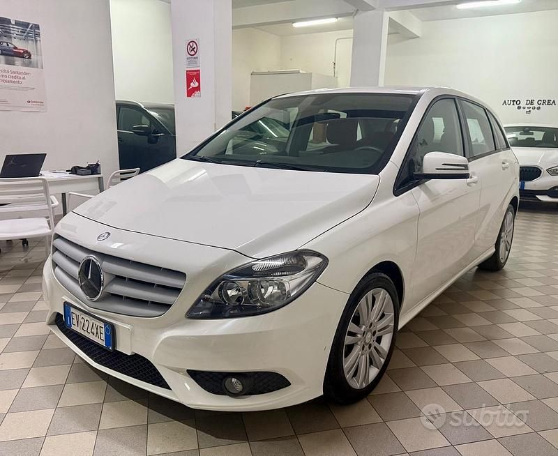 Usata Mercedes A160 Executive 90 CV (66 kW) 2014 Bianco Berlina