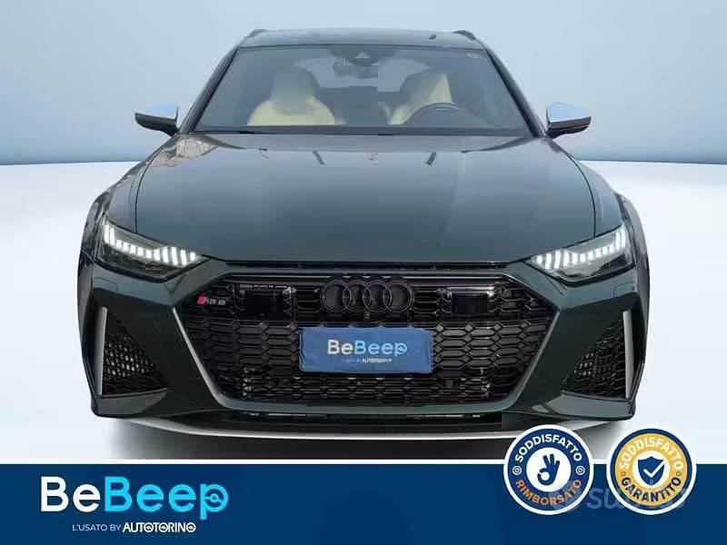 Usata Audi RS6 Comfort 600 CV (441 kW) 2022 Verde metallizzato Station wagon
