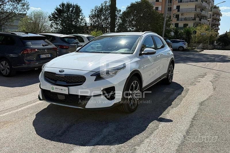 Usata Kia XCeed 136 CV (100 kW) 2021 Bianco SUV