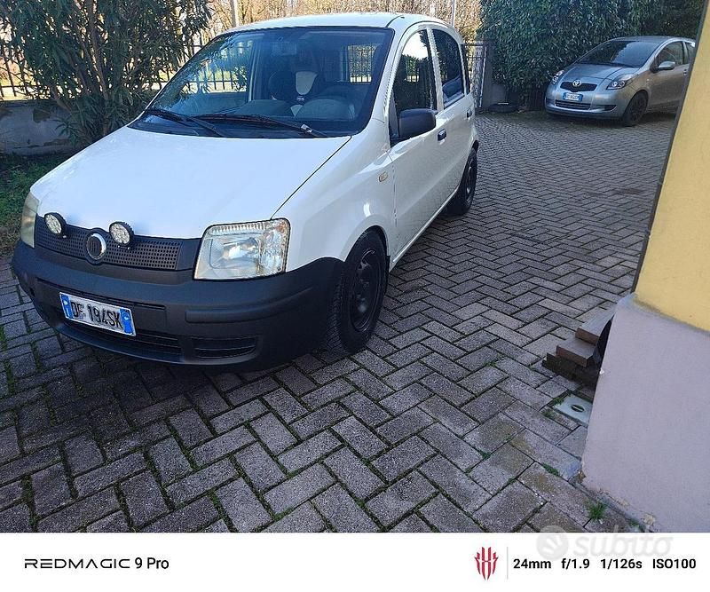 Usata Fiat Panda 54 CV (39 kW) 2007 Bianco Utilitaria