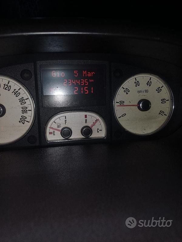 Usata Lancia Musa 90 CV (66 kW) 2007 Monovolume