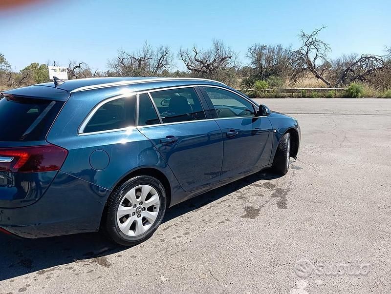 Usata Opel Insignia 174 CV (127 kW) 2018 Blu Station wagon