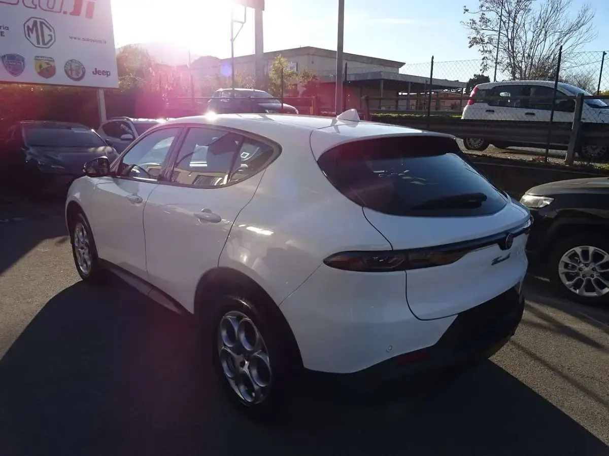 Usata Alfa Romeo Tonale Sprint 131 CV (96 kW) 2022 Bianco SUV