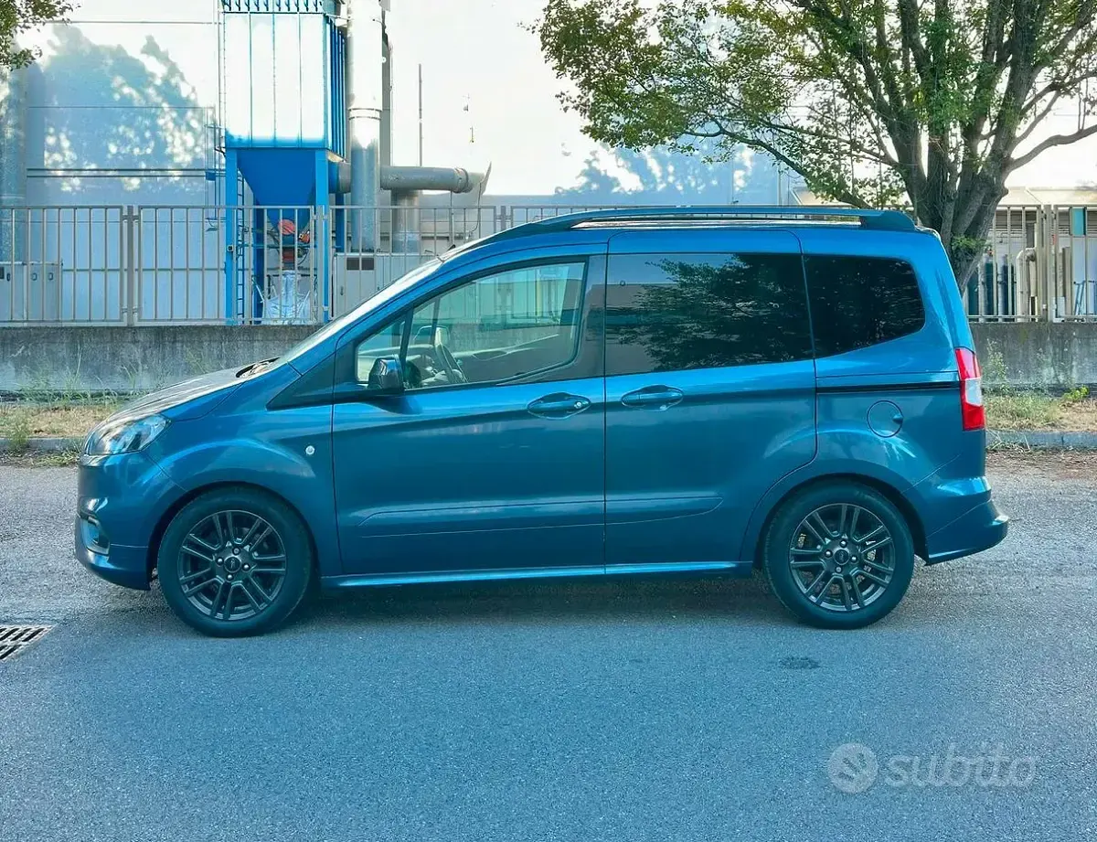 Usata Ford Tourneo Courier 75 CV (55 kW) 2019 Monovolume