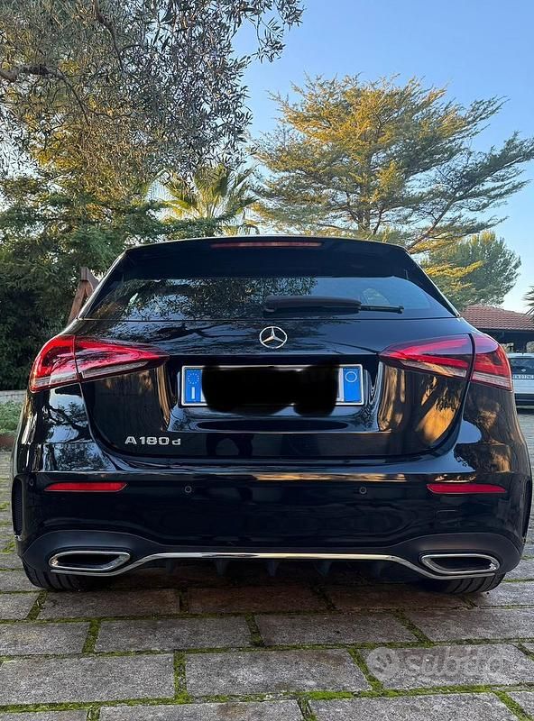 Usata Mercedes A180 Premium 2018 Nero Station wagon
