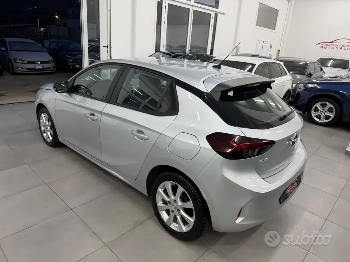 Usata Opel Corsa Edition 75 CV (55 kW) 2022 Grigio Utilitaria