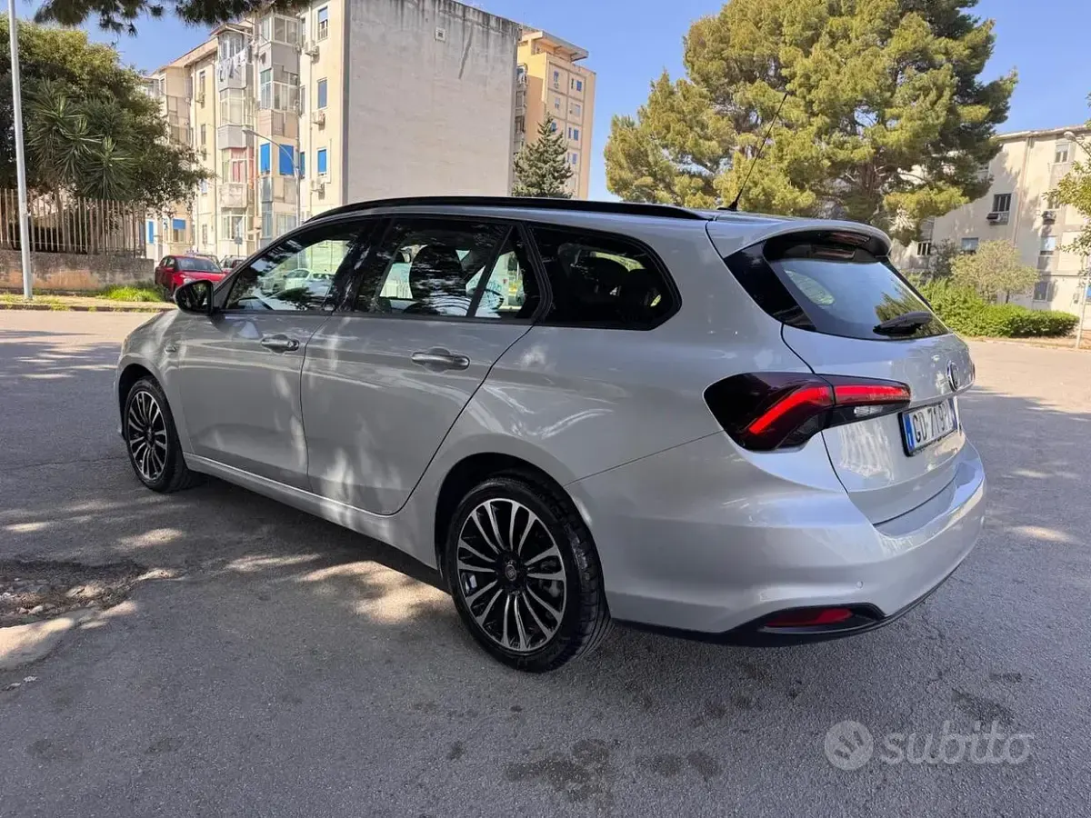 Usata Fiat Tipo City Life 100 CV (73 kW) 2021 Grigio Station wagon