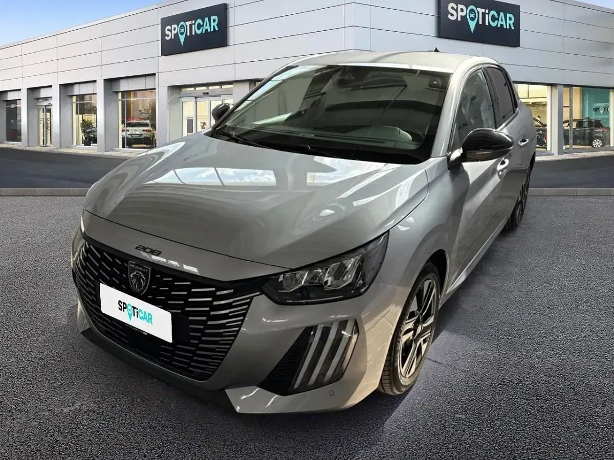 Usata Peugeot 208 Allure 102 CV (75 kW) 2025 Utilitaria