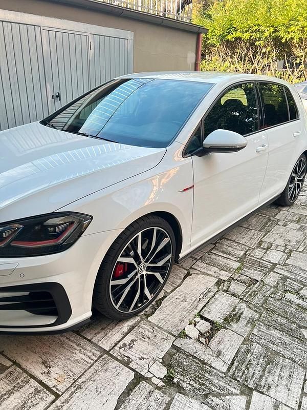 Usata VW Golf VIII GTI 245 CV (180 kW) 2020 Bianco Berlina