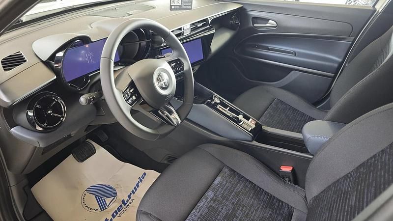 Nuova Alfa Romeo Junior 135 CV (99 kW) 2025 Bianco SUV