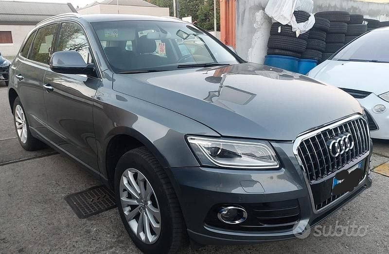 Grigio Usata 2015 Audi Q5 SUV | 12.500 € (Ottimo prezzo) - Immagine 1/4
