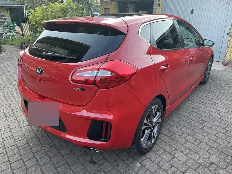 Usata Kia Ceed GT GT-Line 110 CV (80 kW) 2016 Rosso Berlina