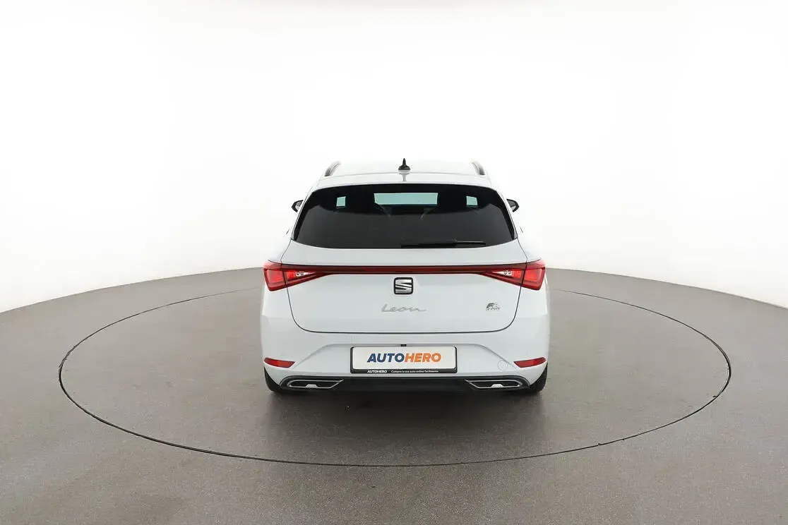 Usata Seat Leon FR 204 CV (150 kW) 2021 Bianco Station wagon