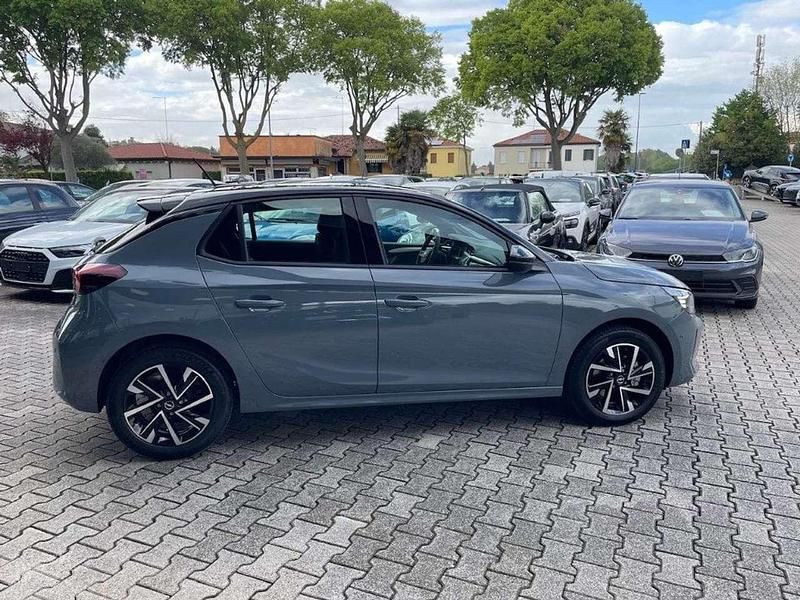 Nuova Opel Corsa 101 CV (74 kW) 2025 Grigio Berlina