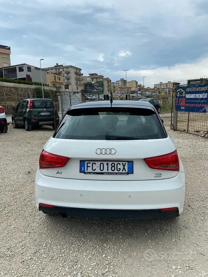 Usata Audi A1 Design 90 CV (66 kW) 2015 Bianco Utilitaria