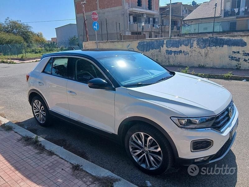 Usata VW T-Roc Advance 116 CV (85 kW) 2019 Bianco SUV