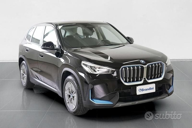 Usata BMW iX1 Comfort Edition 230 kW (313 CV) 2023 Nero SUV