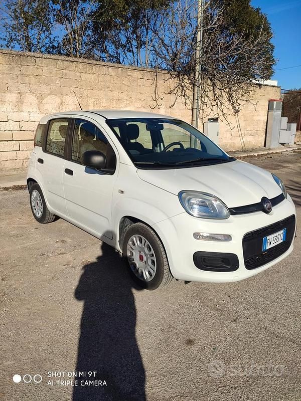 Usata Fiat Panda Lounge 69 CV (50 kW) 2019 Bianco Utilitaria