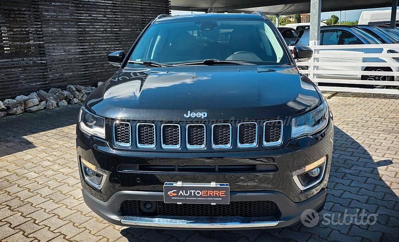 Usata Jeep Compass Limited 170 CV (125 kW) 2018 Nero SUV