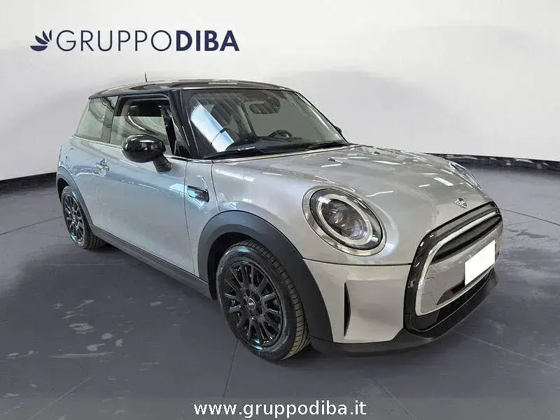 Usata Mini Cooper 136 CV (100 kW) 2024 Argento Utilitaria