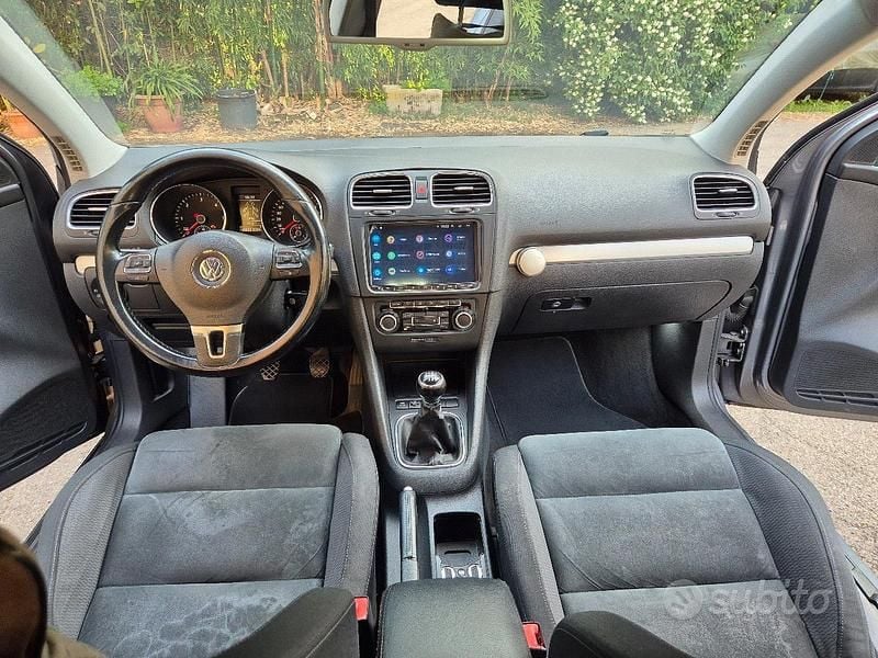 Usata VW Golf VI 140 CV (102 kW) 2009 Grigio Utilitaria